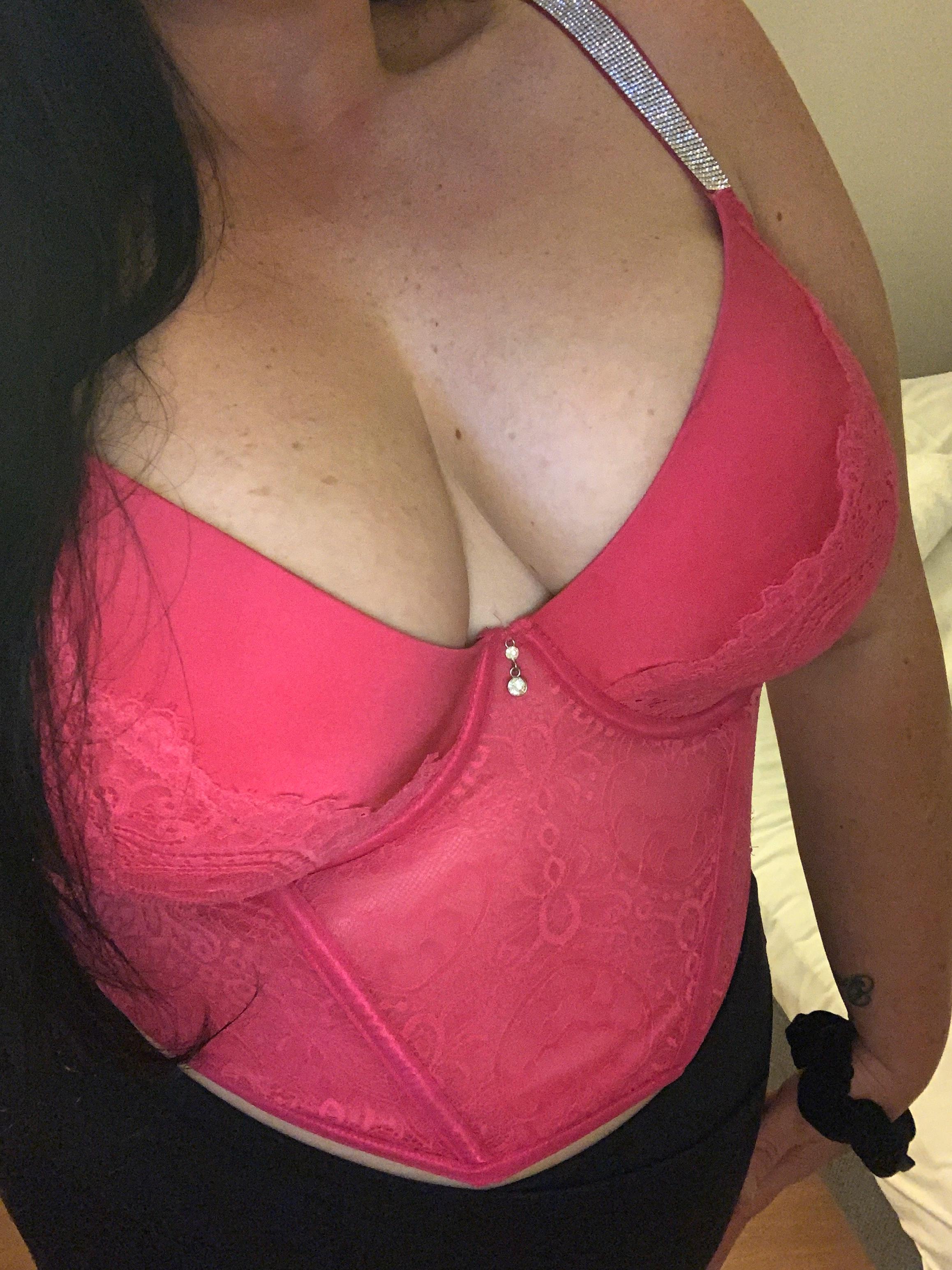 https://cdn.adultwork.com/gallery/G14/10810277.jpg