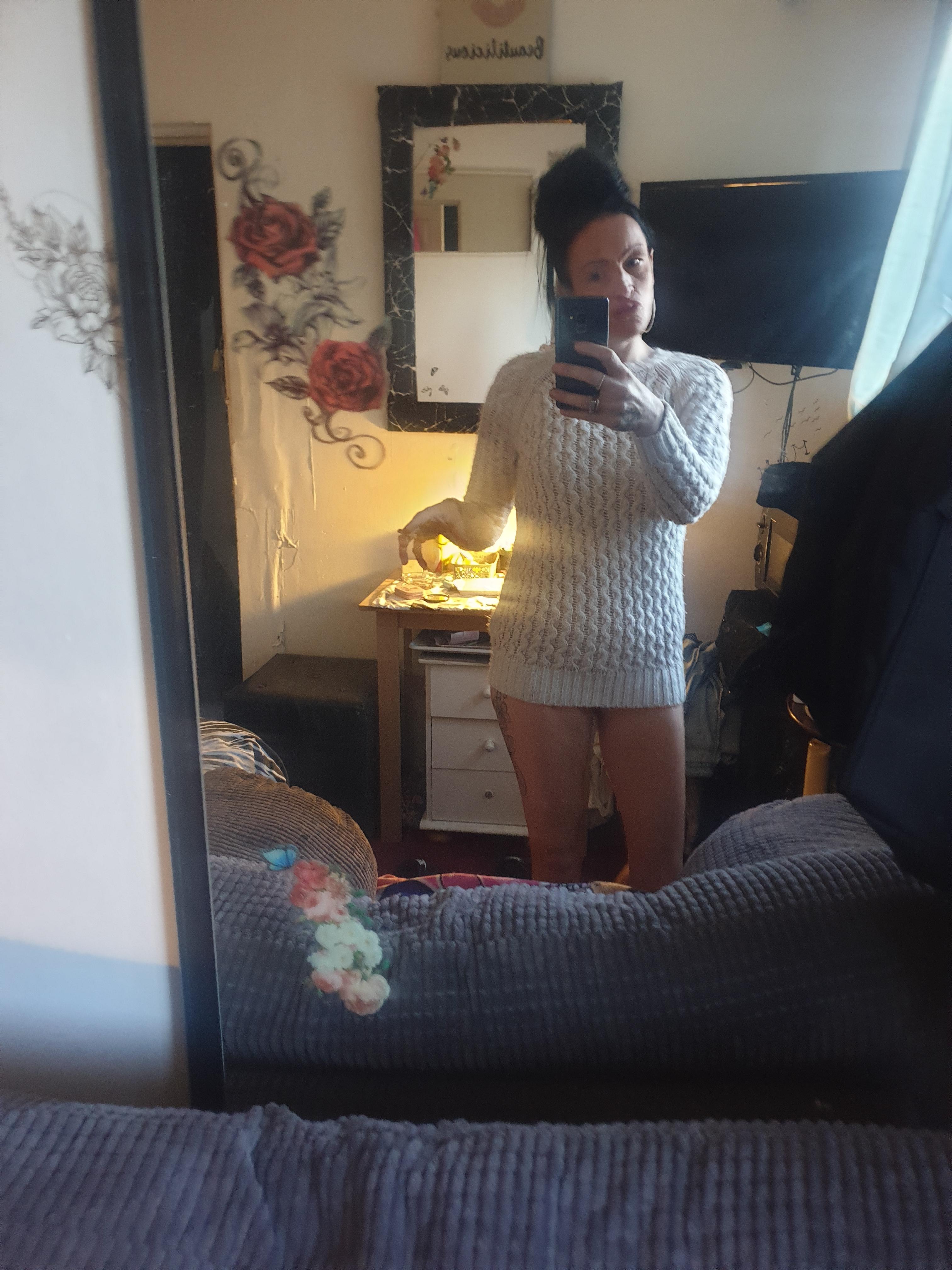 https://cdn.adultwork.com/gallery/G14/10810377.jpg