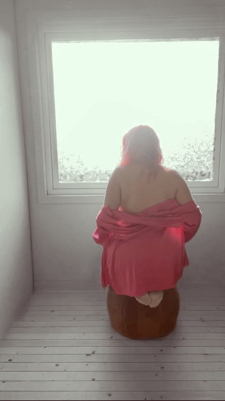 https://cdn.adultwork.com/gallery/G14/10810984.jpg