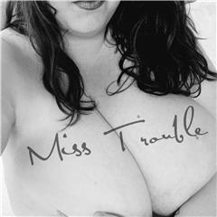 Escort - Miss_Trouble