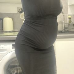 Escort - Pregnant Emily 