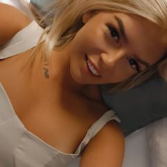 Profile Image for Blonde_Bimbo_Barbie on AdultWork.com