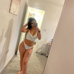 Sara_Petite escort