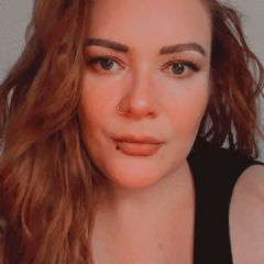 Profile Image for Curvy_RedHead_Rowan on AdultWork.com