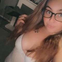 Profile Image for BrunetteBabe21 on AdultWork.com