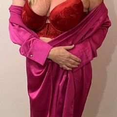 Profile Image for Kate-XOXO on AdultWork.com